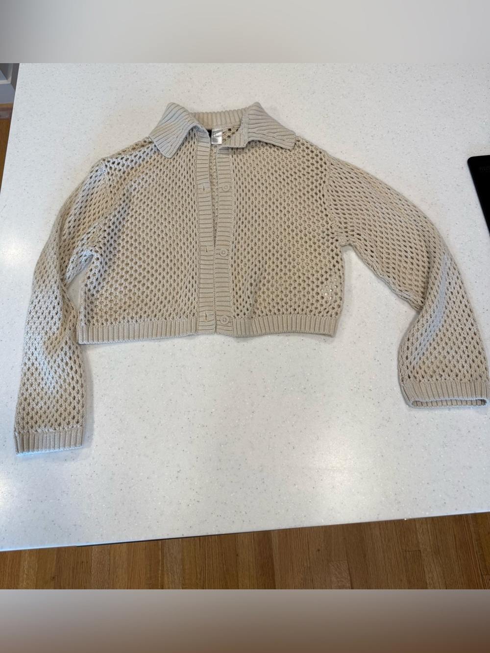 H&M Divided Open Knit Cropped Cardigan Sweater